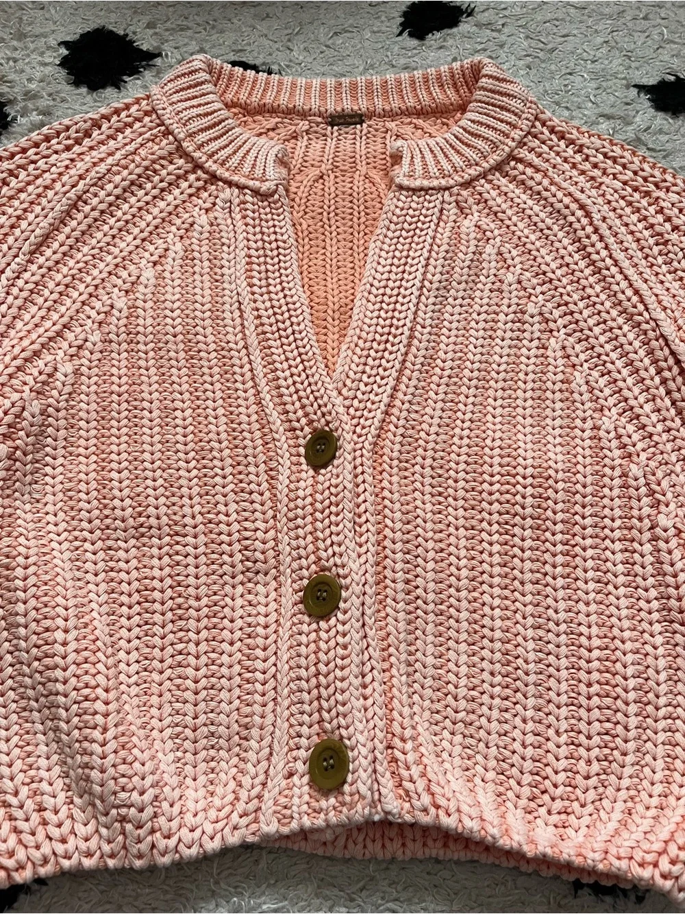 Free People Sweet Nothing cardigan (see measurements) Cropped Pink Chunky Knit